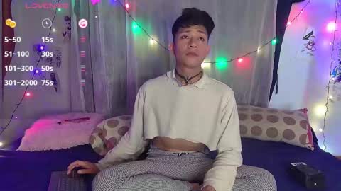 Snapshot of sweetc4meron chatting on 12/25/24, 12:59 Cameron Alejandro online show from 12/25/24, 12:59