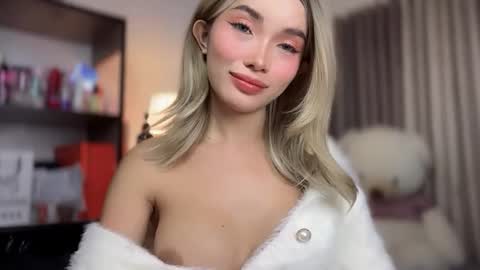 Candy online show from 04/03/26, 05:55