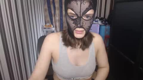 sweetcherry505 online show from 10/09/25, 10:13