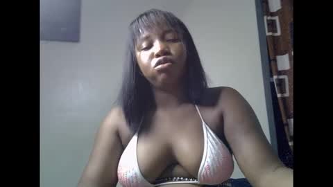 Snapshot of sweetcoochiex chatting on 11/08/25, 06:40 sweetcoochiex online show from 11/08/25, 06:40