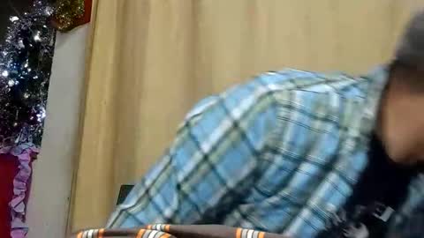 Snapshot of sweetcuervo chatting on 12/22/24, 04:28 sweetcuervo independent model online show from 12/22/24, 04:28