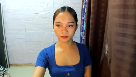 Snapshot of sweetcummer27 chatting on 03/02/25, 04:50 SOPHIA online show from 03/02/25, 04:50