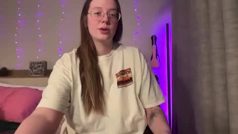 Delilah Samson online show from 12/05/24, 04:09