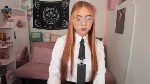 Snapshot of sweetdeemon chatting on 04/25/26, 05:43 Vernica Help me to reach 80 likes thank you online show from 04/25/26, 05:43