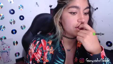 Abril online show from 03/09/25, 06:43