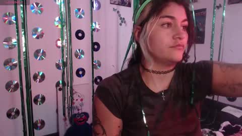 Abril online show from 09/29/25, 04:12