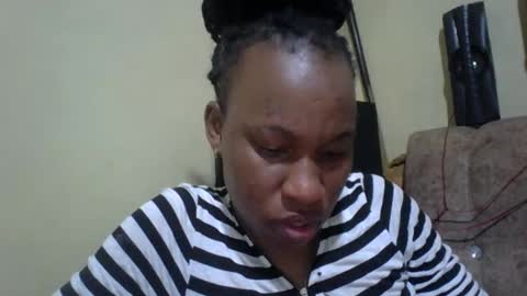 sweetdiva2012 online show from 10/26/25, 10:04