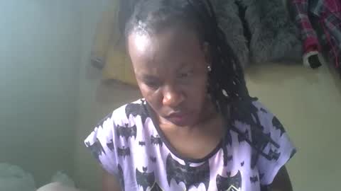 sweetdiva2012 online show from 01/19/26, 05:22