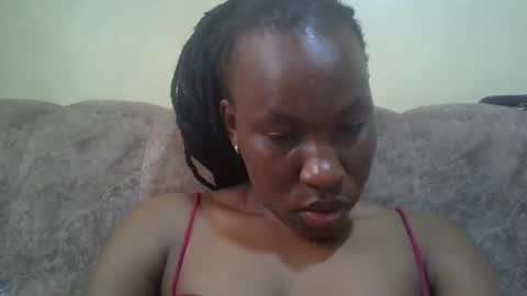 Snapshot of sweetdiva2012 chatting on 04/24/26, 11:56 sweetdiva2012 online show from 04/24/26, 11:56