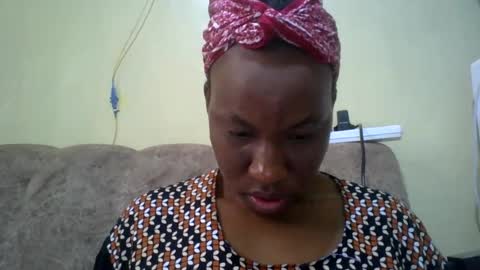 Snapshot of sweetdiva2012 chatting on 06/18/26, 07:19 sweetdiva2012 online show from 06/18/26, 07:19