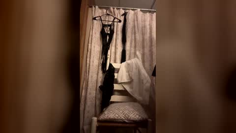 sweetea223 online show from 03/17/26, 09:34