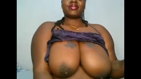 Snapshot of sweetest_snack chatting on 01/14/25, 11:05 sweetest_snack online show from 01/14/25, 11:05