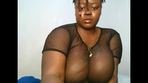 sweetest_snack online show from 11/25/25, 04:12