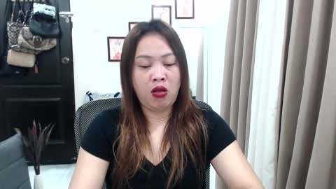 Snapshot of sweetestsmile_ chatting on 12/07/24, 11:12 Khaye online show from 12/07/24, 11:12