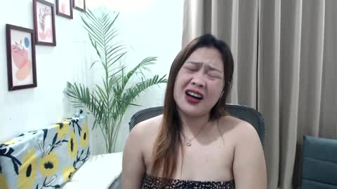 Snapshot of sweetestsmile_ chatting on 01/12/25, 01:32 Khaye online show from 01/12/25, 01:32