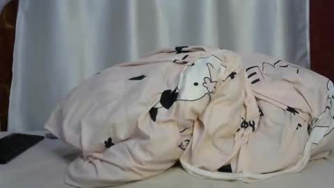 Snapshot of sweetfee chatting on 09/11/25, 12:16 sweetfee online show from 09/11/25, 12:16