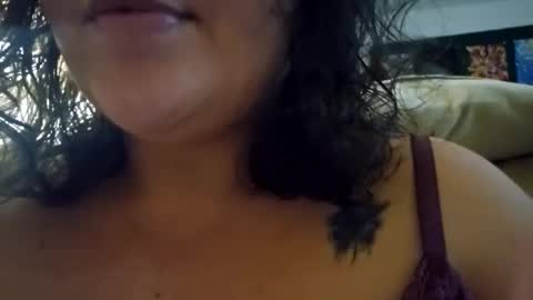 sweetfeet2525 online show from 12/01/25, 11:10