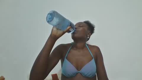 sweetfel online show from 09/30/25, 10:26