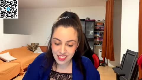 Snapshot of sweetfenomen67 chatting on 05/29/26, 07:23 Joanna online show from 05/29/26, 07:23