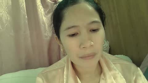 Snapshot of sweetfilipinawet chatting on 10/29/25, 11:23 Stacy online show from 10/29/25, 11:23