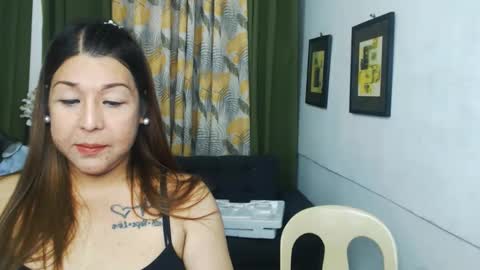 Snapshot of sweetflavor4uxxx chatting on 12/26/24, 02:48 GoddessAira4uTS online show from 12/26/24, 02:48