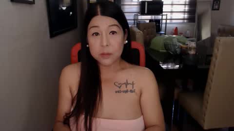 Snapshot of sweetflavor4uxxx chatting on 05/10/26, 12:27 GoddessAira4uTS online show from 05/10/26, 12:27