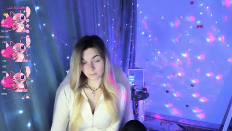 Snapshot of sweetfoyou chatting on 12/01/25, 01:27 sweetfoyou online show from 12/01/25, 01:27