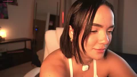 Snapshot of sweetfreckles_ chatting on 07/11/26, 03:37 PECAS 3 online show from 07/11/26, 03:37