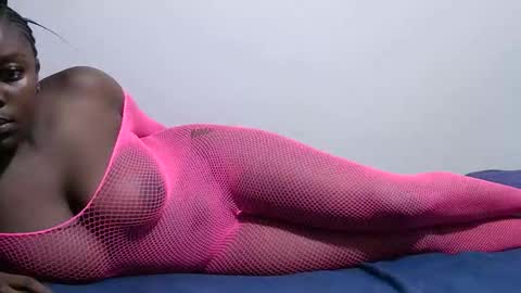 sweetgal11 online show from 04/04/26, 12:02