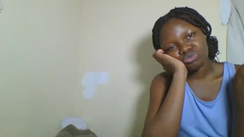 Snapshot of sweetgal2025 chatting on 05/30/26, 06:16 EUNICE online show from 05/30/26, 06:16