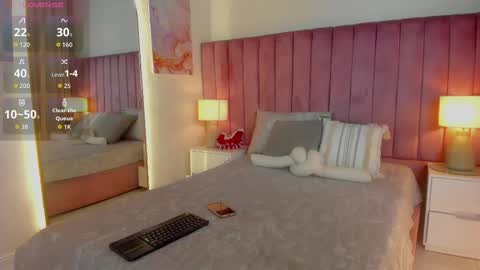 Dulce online show from 11/26/25, 10:16