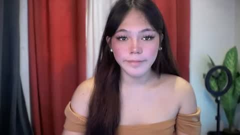 Snapshot of sweetgirl_ayesha chatting on 10/28/25, 12:58 Ayesha online show from 10/28/25, 12:58