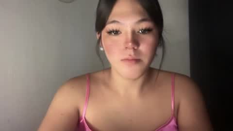 Snapshot of sweetgirl_ayesha chatting on 11/22/25, 01:26 Ayesha online show from 11/22/25, 01:26