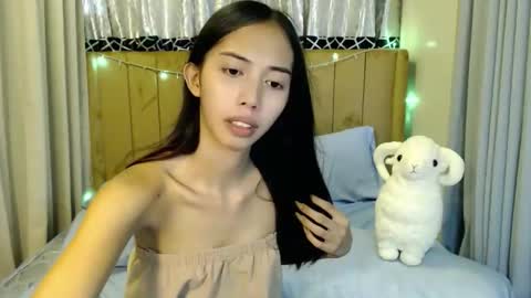 Snapshot of sweetgirl_daphne chatting on 05/20/26, 06:30 sweetgirl_daphne online show from 05/20/26, 06:30