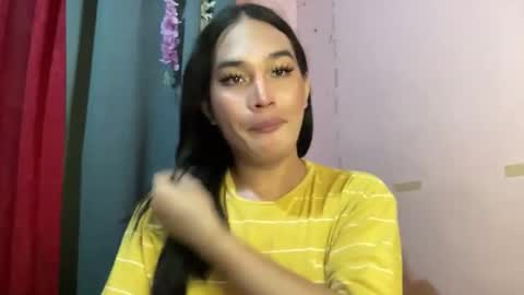 sweetgirl_rhainexxx online show from 03/27/26, 04:40