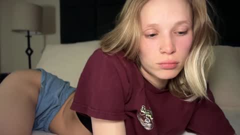 Snapshot of sweetgracee chatting on 01/26/25, 05:02 sweetgracee online show from 01/26/25, 05:02