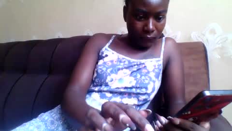 Snapshot of sweetgurl05 chatting on 07/15/26, 08:30 sweetgurl05 online show from 07/15/26, 08:30