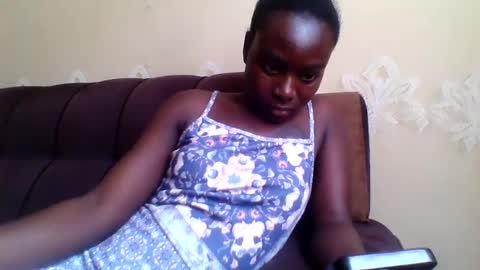 Snapshot of sweetgurl05 chatting on 07/16/26, 09:48 sweetgurl05 online show from 07/16/26, 09:48