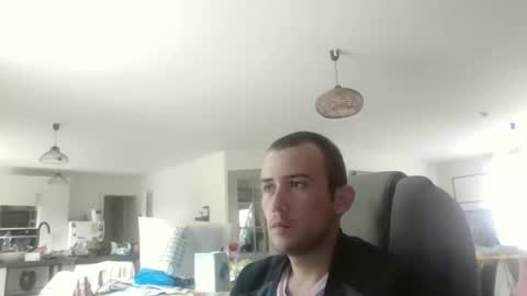 sweetguyss12 online show from 06/08/26, 10:48
