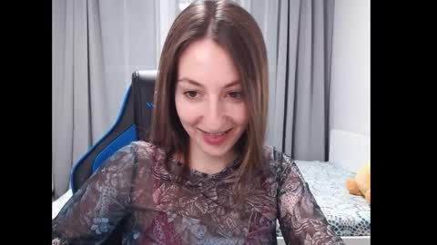 Snapshot of sweetheart_77 chatting on 12/10/24, 11:51 Emma  online show from 12/10/24, 11:51