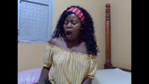 sweetib1 online show from 01/13/25, 06:16