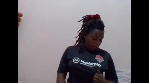 sweetib1 online show from 05/10/26, 07:02