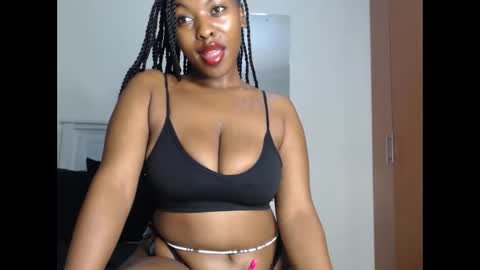 Snapshot of sweetice_01 chatting on 01/06/26, 01:31 euny online show from 01/06/26, 01:31