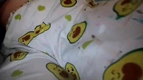 Ana Mara  i cant Make noise My family is here  online show from 10/21/25, 05:08