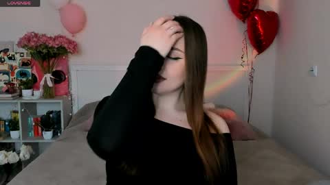 Snapshot of sweetie_candy_ chatting on 05/23/26, 02:54 Hannah online show from 05/23/26, 02:54