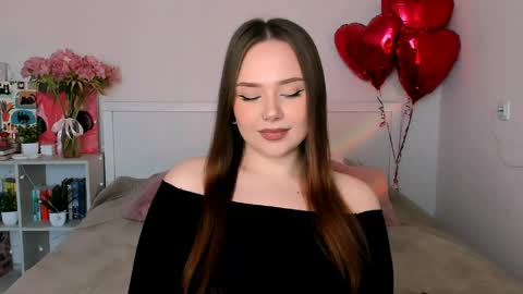 Snapshot of sweetie_candy_ chatting on 05/27/26, 02:36 Hannah online show from 05/27/26, 02:36