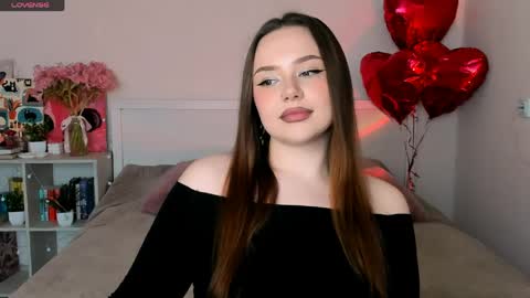 Snapshot of sweetie_candy_ chatting on 05/30/26, 02:36 Hannah online show from 05/30/26, 02:36