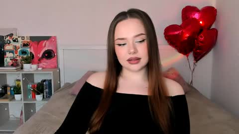 Snapshot of sweetie_candy_ chatting on 06/07/26, 02:54 Hannah online show from 06/07/26, 02:54