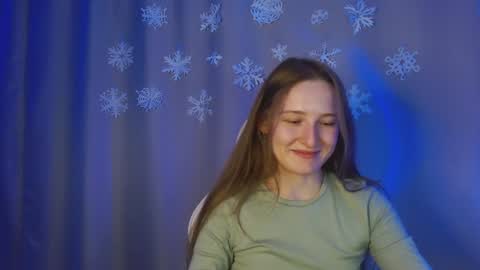 Snapshot of sweetie_lover chatting on 12/14/24, 12:01 Annie online show from 12/14/24, 12:01