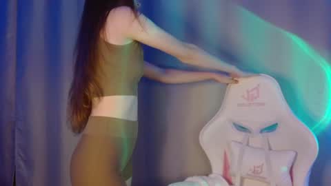 Snapshot of sweetie_lover chatting on 01/10/25, 08:59 Annie online show from 01/10/25, 08:59